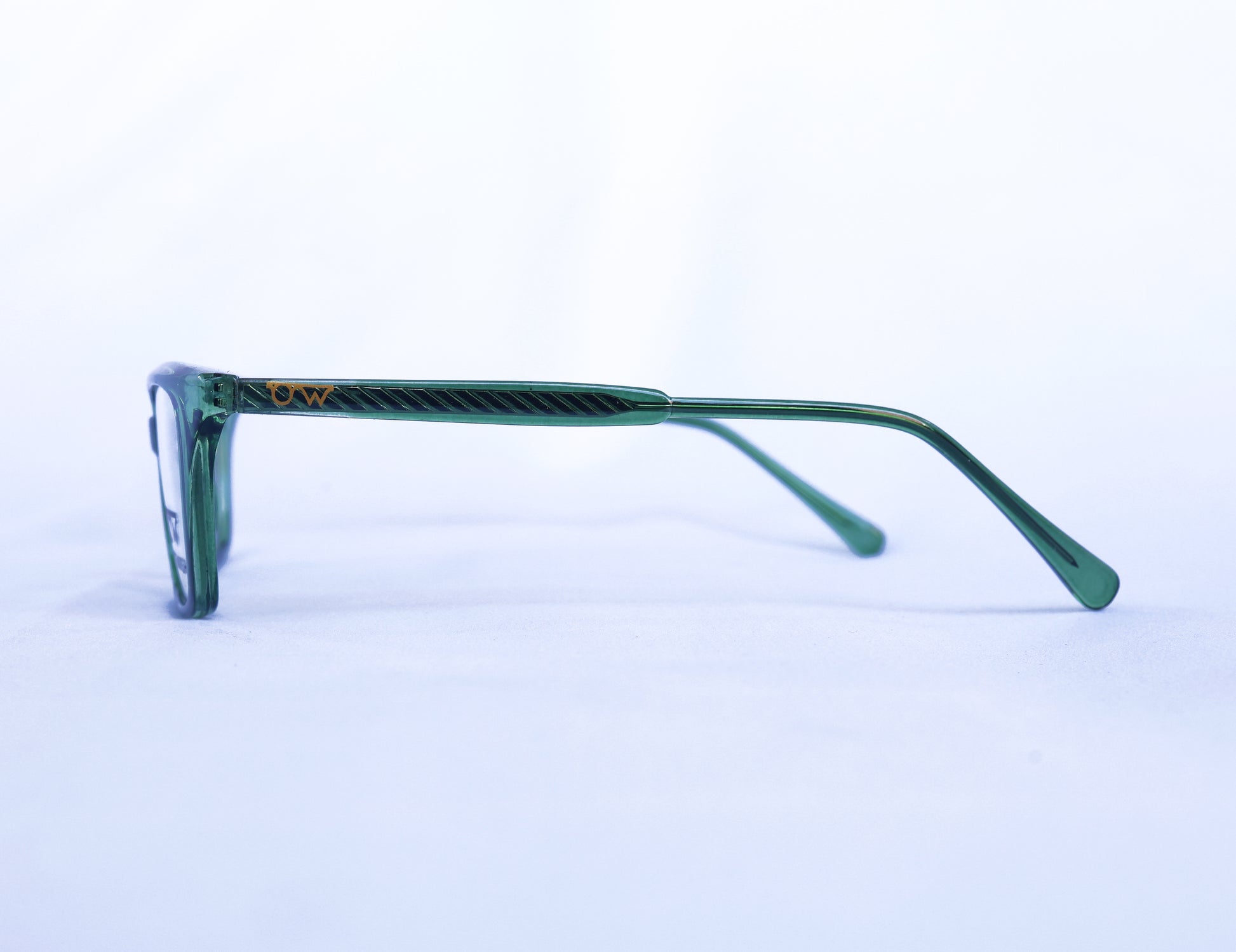 OPTIWISH "Bollywood Star" Cat-Eye Frame (Translucent Deep Green)